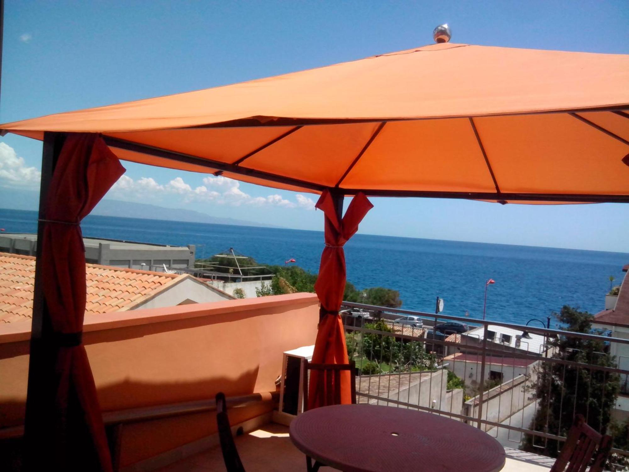 סנטה תרזה די ריבה Pozzo Lazzaro Apartments חדר תמונה