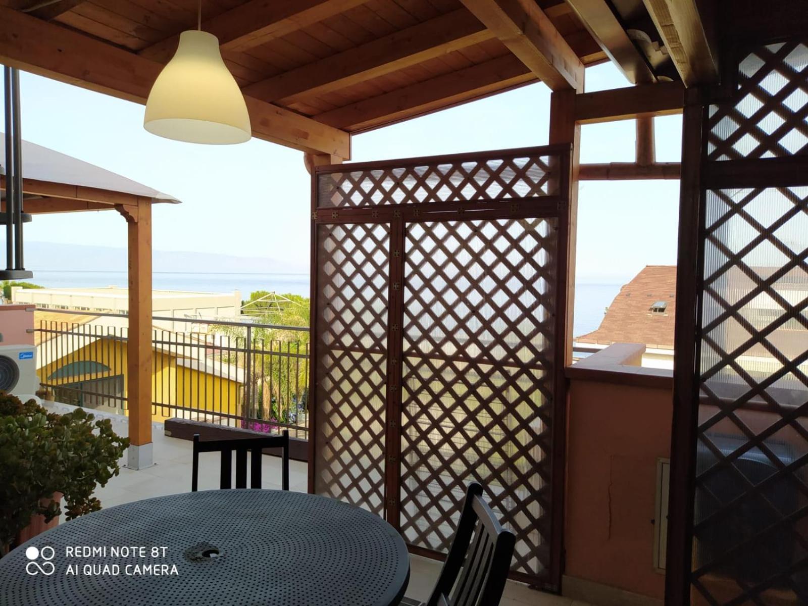 סנטה תרזה די ריבה Pozzo Lazzaro Apartments חדר תמונה
