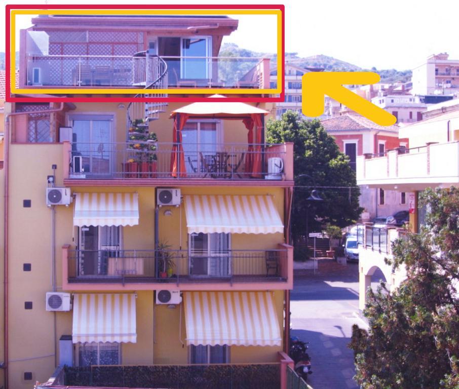 סנטה תרזה די ריבה Pozzo Lazzaro Apartments מראה חיצוני תמונה